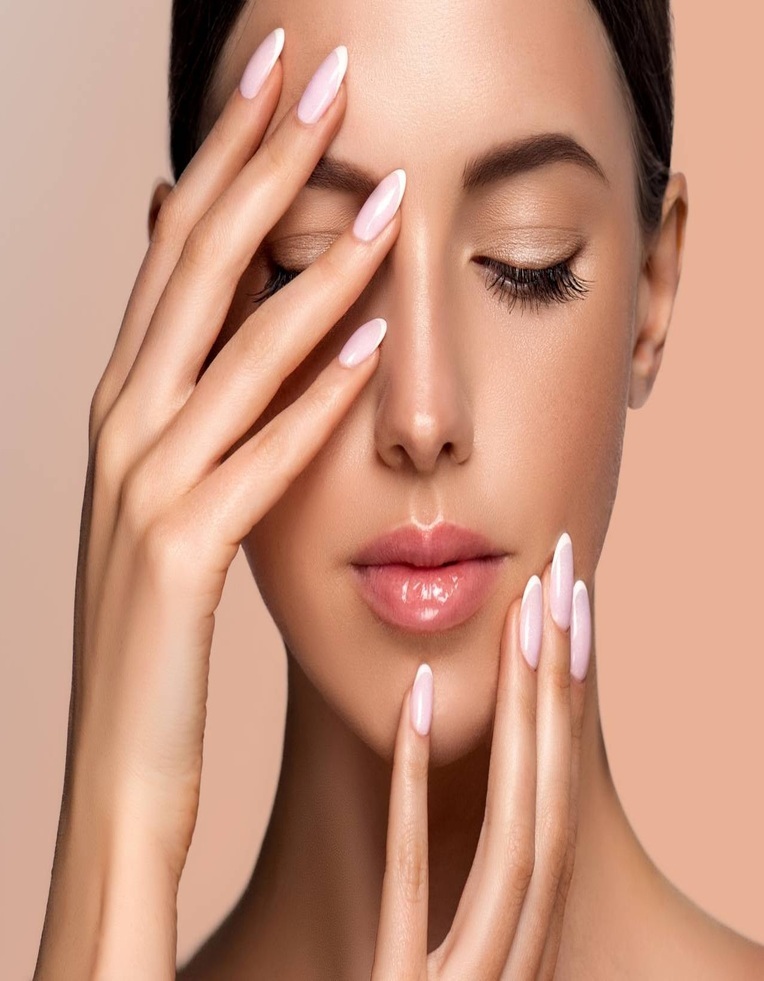 Stéphanie imack nails expert formation prothesiste ongulaire